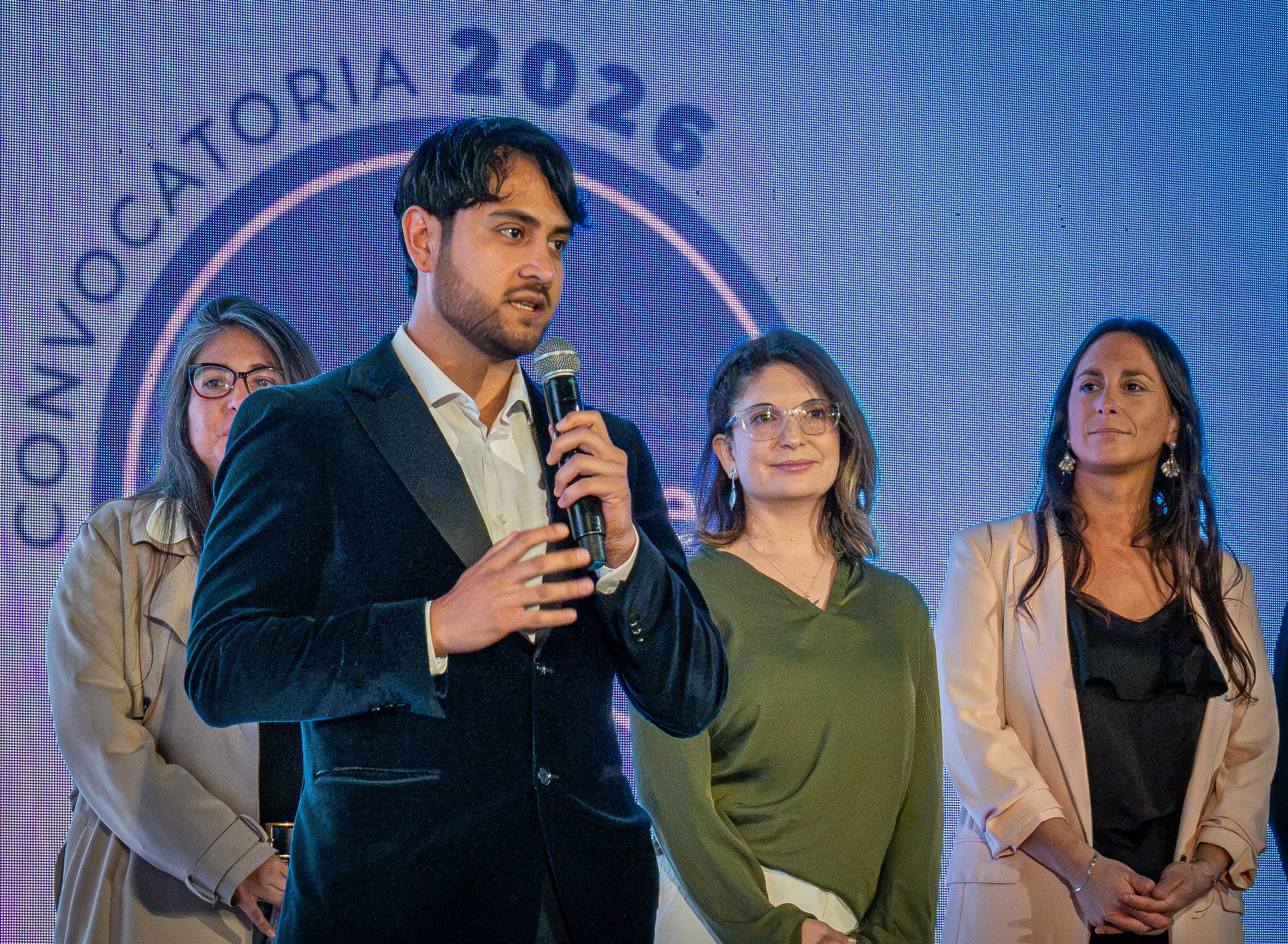Equipo de Kaibility en el escenario de Antofa Emprende